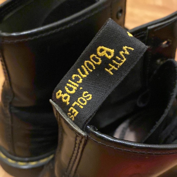 Dr. Martens Black Leather Boots with Yellow Stitching. Size 8 . Made in England - Picture 11 of 11